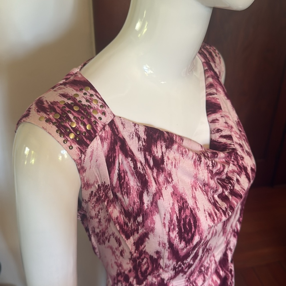 Pink Patterned Women's Top - Picture 2 of 3